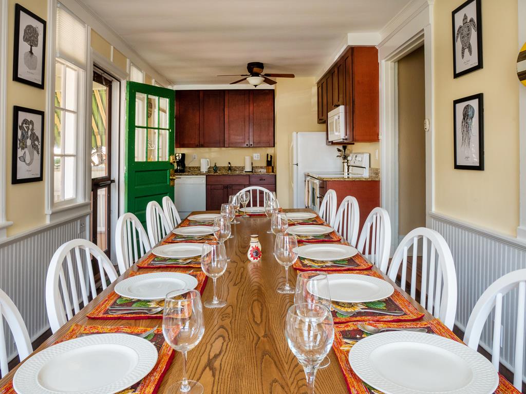 Sea Dragon - Big House - Close to Town and Beach | Photo 14