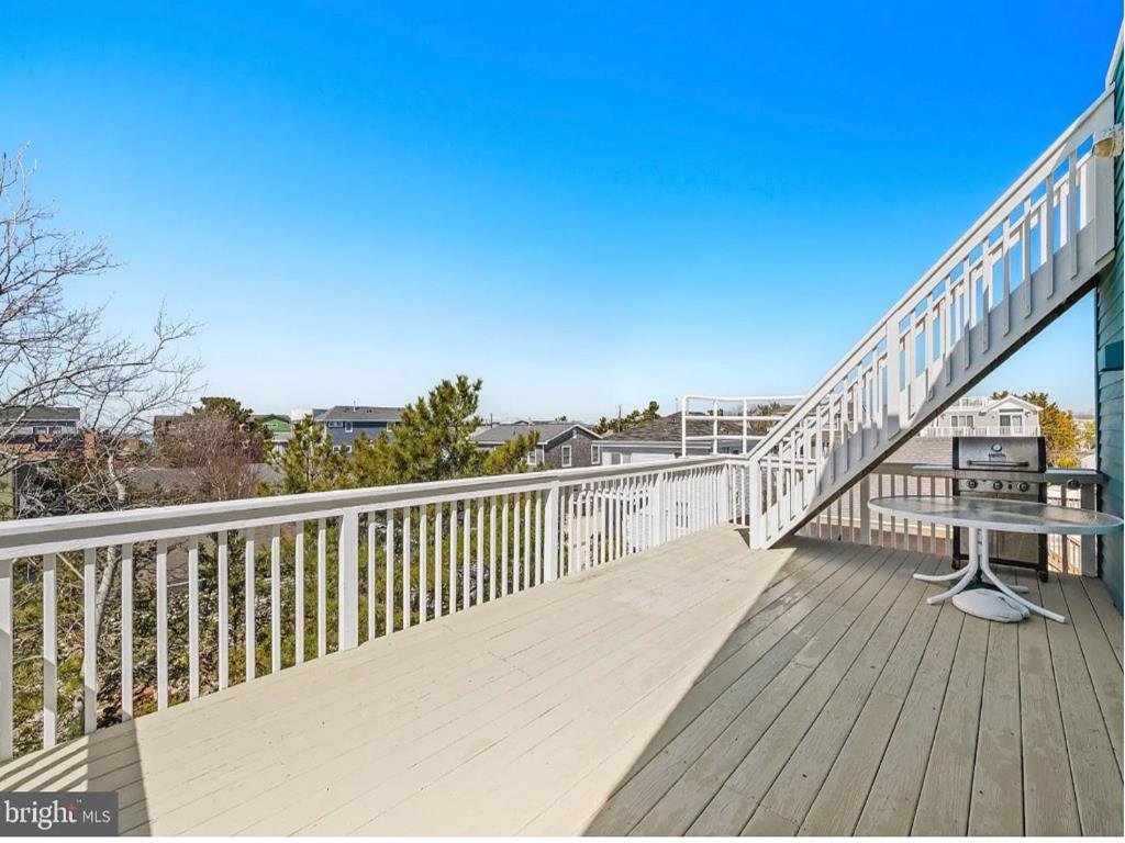 2205 North Central Avenue., Surf City (Bay Block)