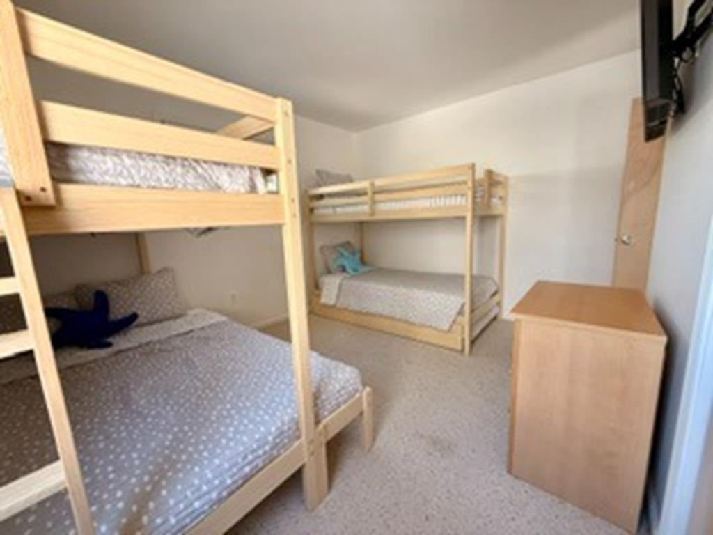 2205 North Central Avenue., Surf City (Bay Block)