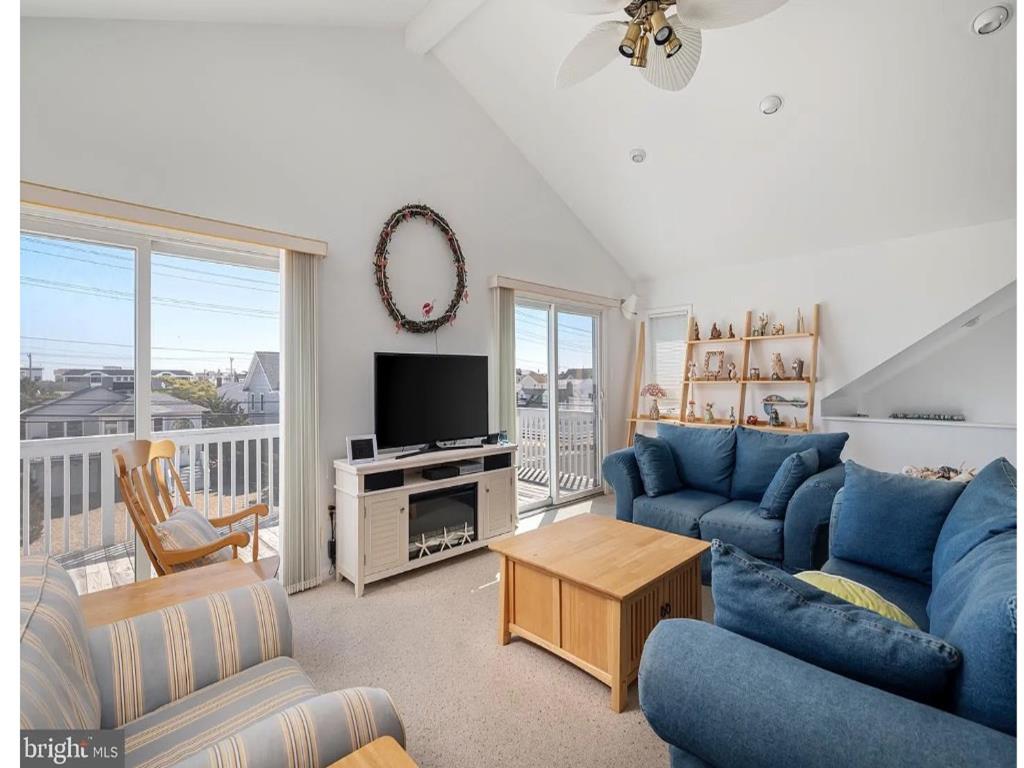 2205 North Central Avenue., Surf City (Bay Block)