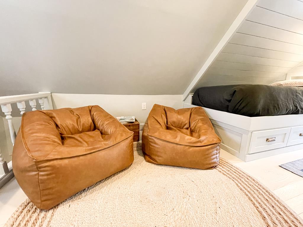 Classic Coastal Cottage | Photo 26