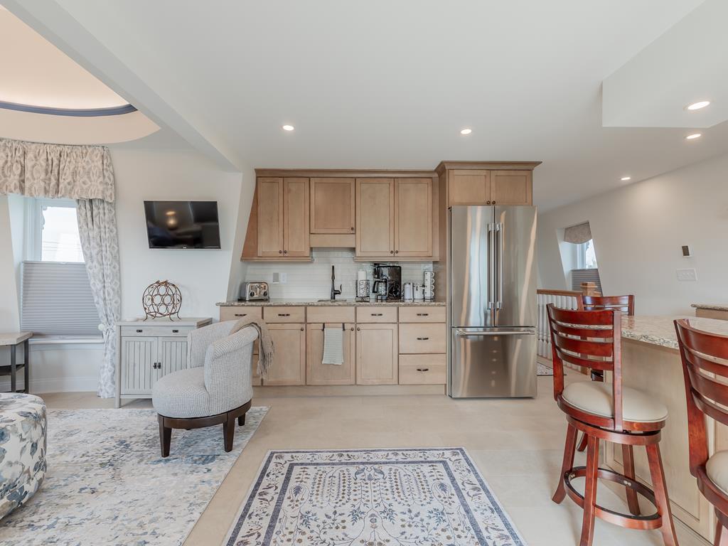 42 Jackson Street - The Merry Widow Unit 3 | Photo 11