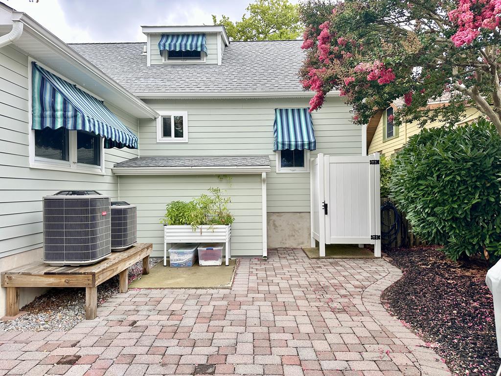 1236 Lafayette Street | Photo 30