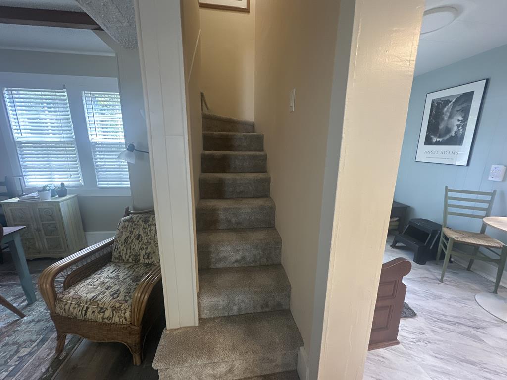 Cape Carriage 1240 Lafayette Street | Photo 19