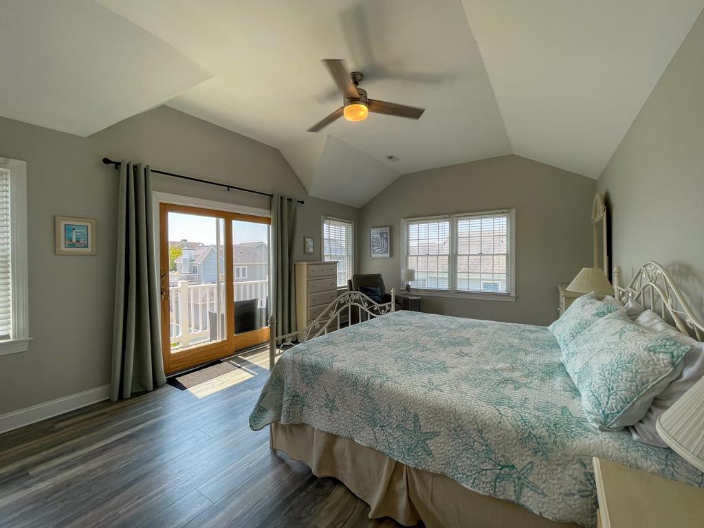 1608 Maryland Henry s Hideaway | Photo 14