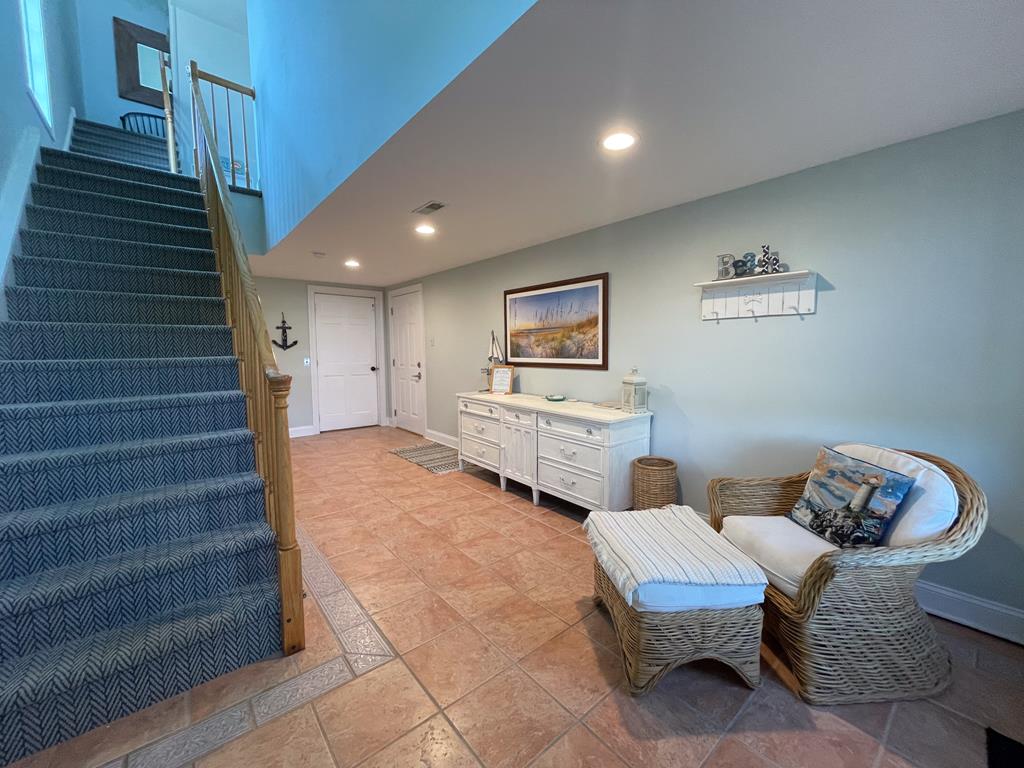 1608 Maryland Henry s Hideaway | Photo 18