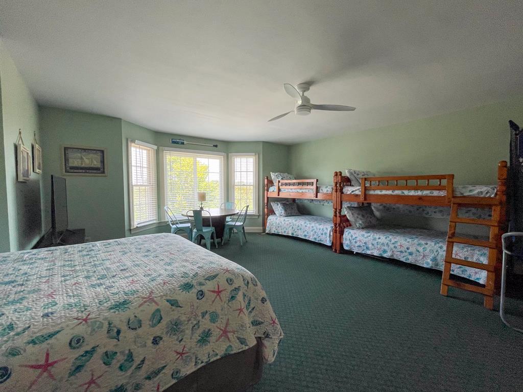 1608 Maryland Henry s Hideaway | Photo 21