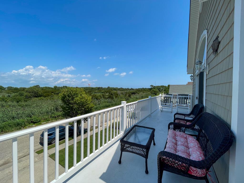 1608 Maryland Henry s Hideaway | Photo 4