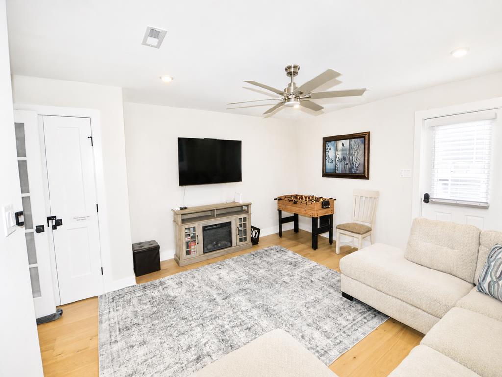 1st floor Family room