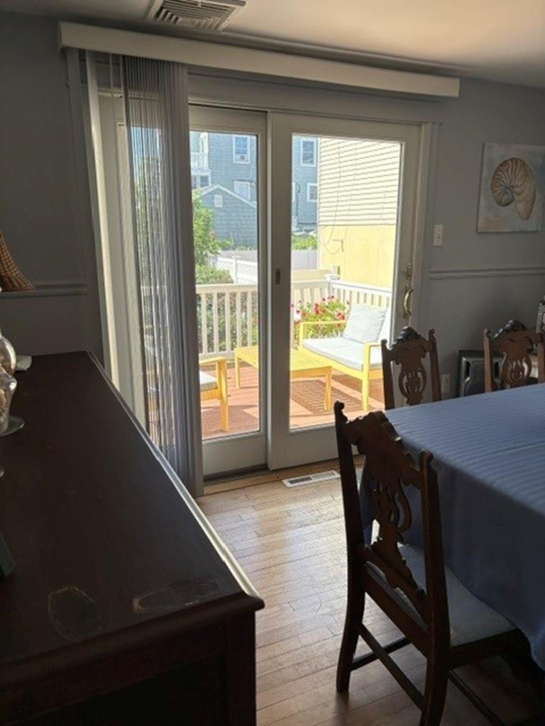 218 12th Street, Beach Haven (Ocean Side)
