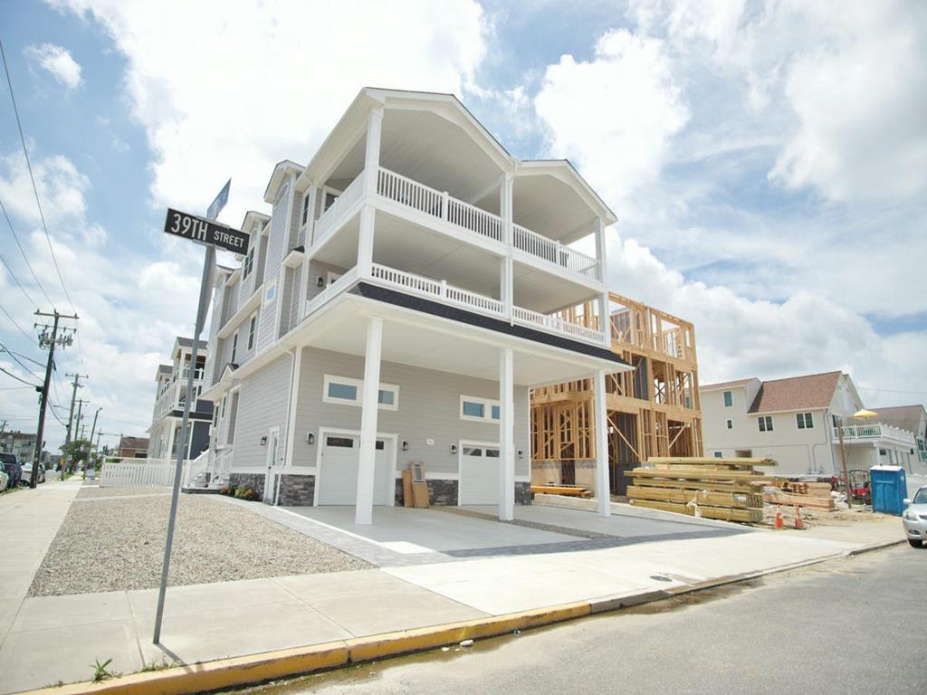 202 39th Street