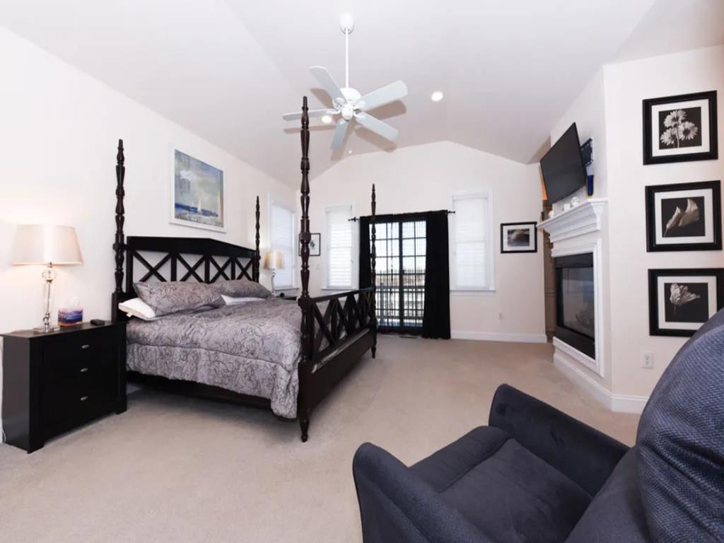 Cape Breeze - Sleeps 18 - 2 block to the beach! | Photo 31