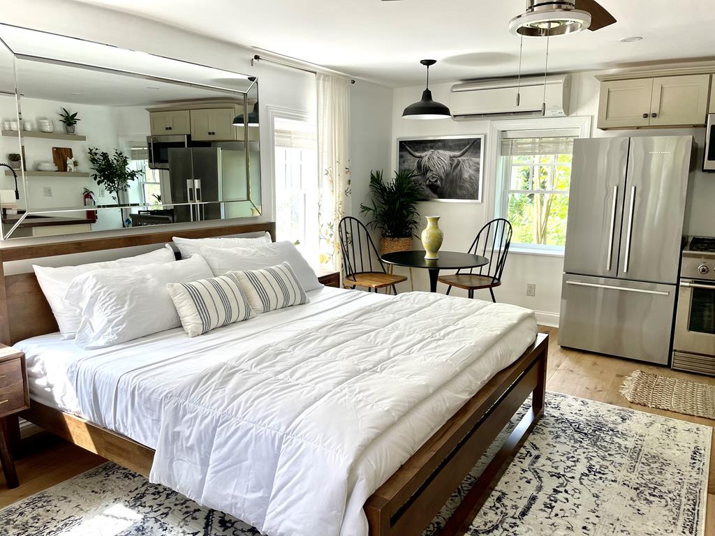 115 Broadway - BUTTONWOOD | Photo 4