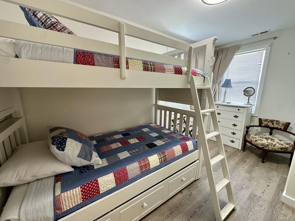 Antoinette s By The Bay - 3 Bedrooms! | Photo 15