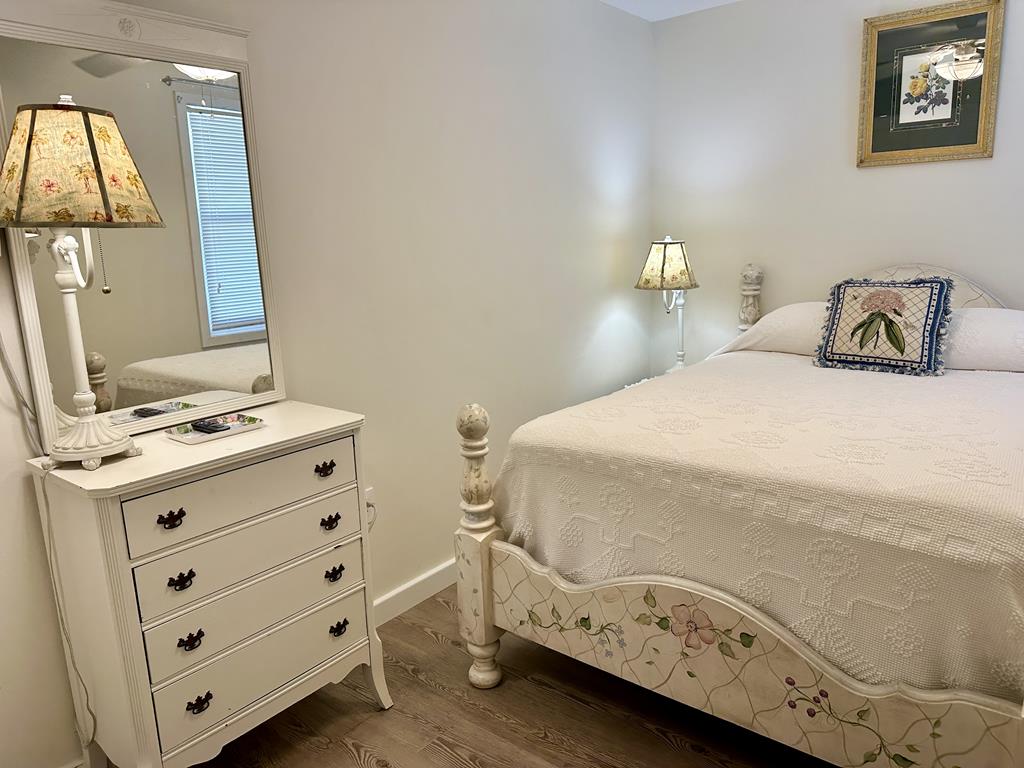 Antoinette s By The Bay - 3 Bedrooms! | Photo 17