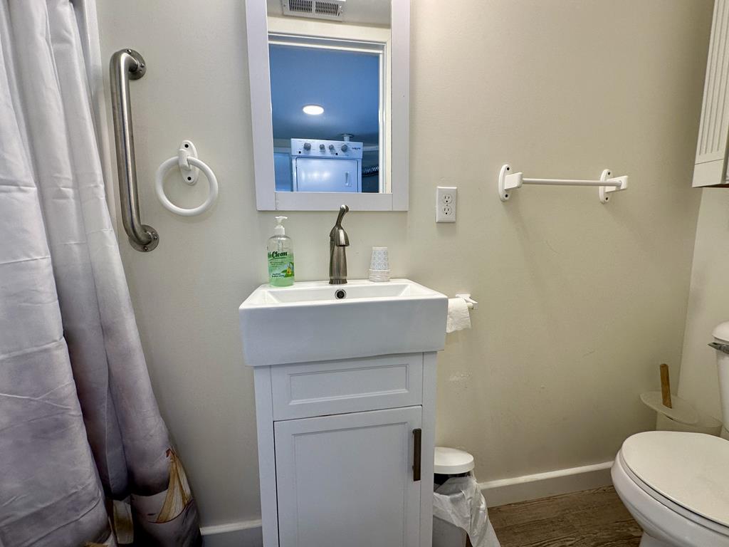 Antoinette s By The Bay - 3 Bedrooms! | Photo 22