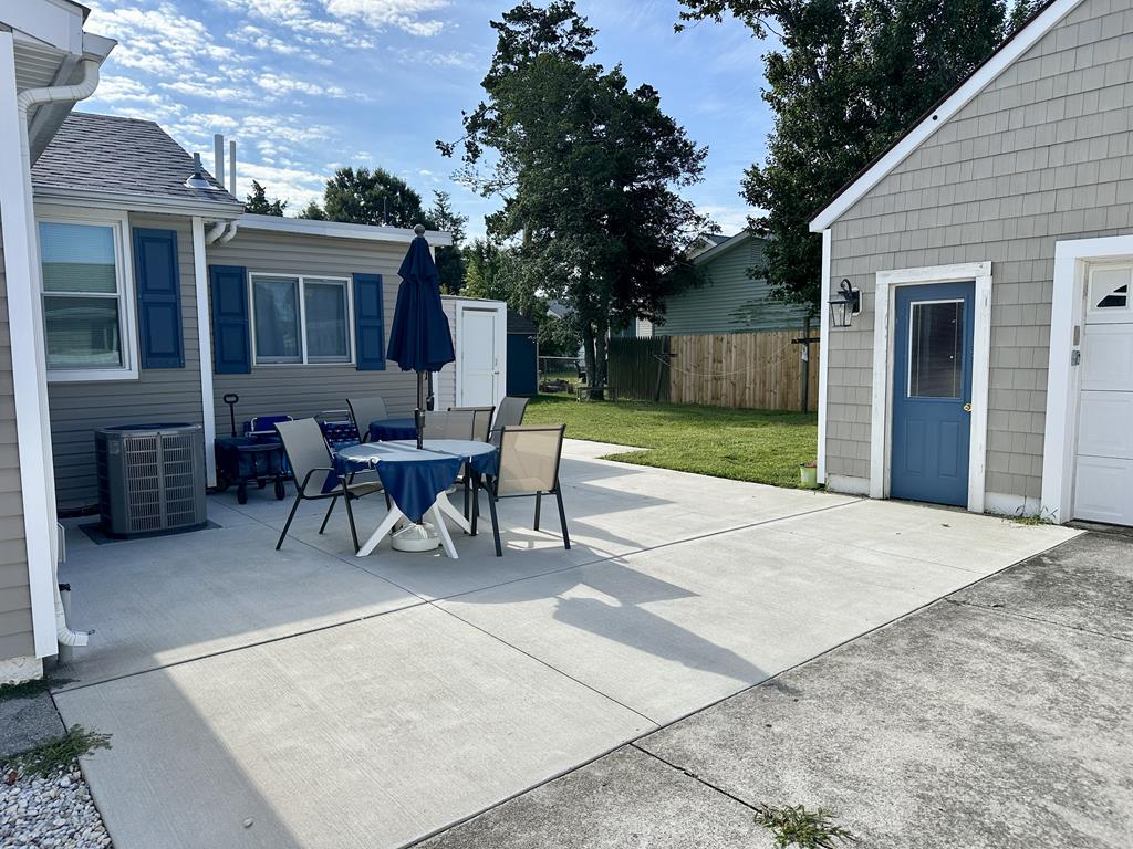 Antoinette s By The Bay - 3 Bedrooms! | Photo 29