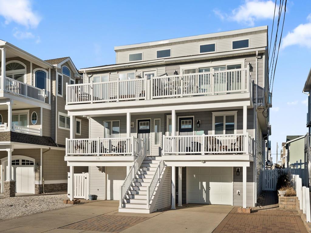11 76th Street