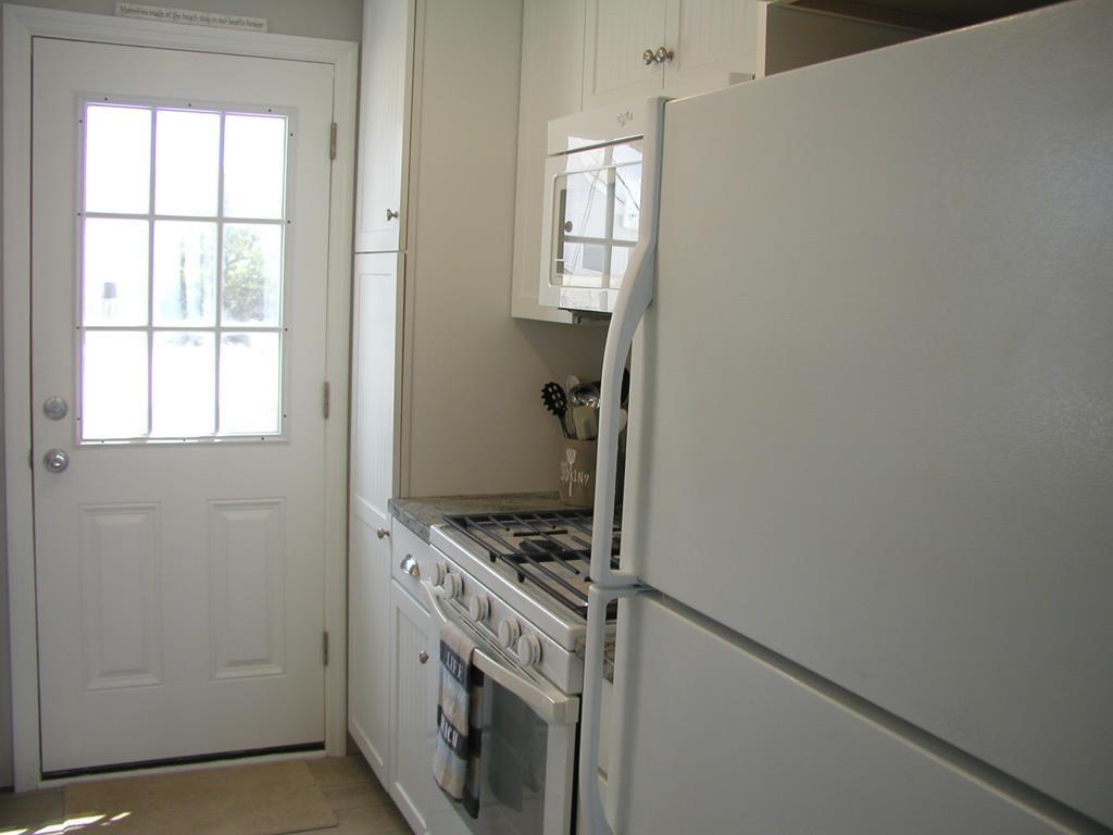 9306 Mark Drive, Peahala Park (Bay Front)