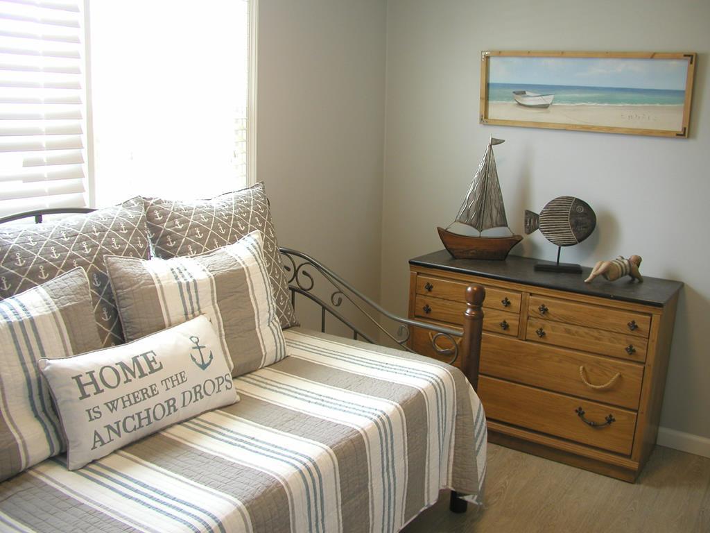 9306 Mark Drive, Peahala Park (Bay Front)