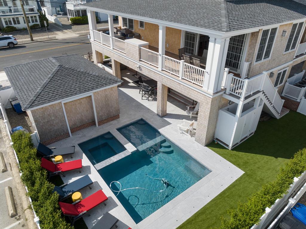 9400 First Avenue | Photo 4