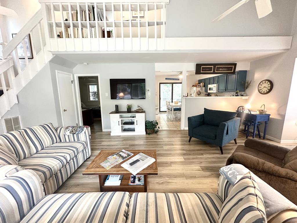 412 Third Ave - Peaceful Cottage | Photo 6