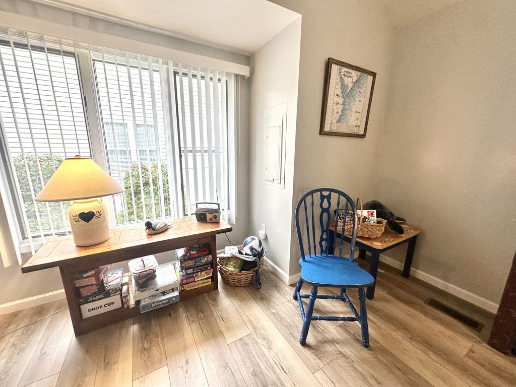 412 Third Ave - Peaceful Cottage | Photo 10