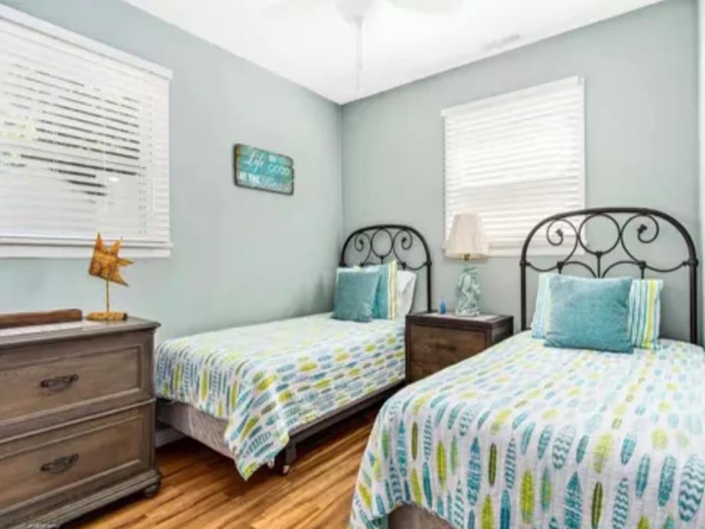 Bay Breeze Cottage | Photo 6