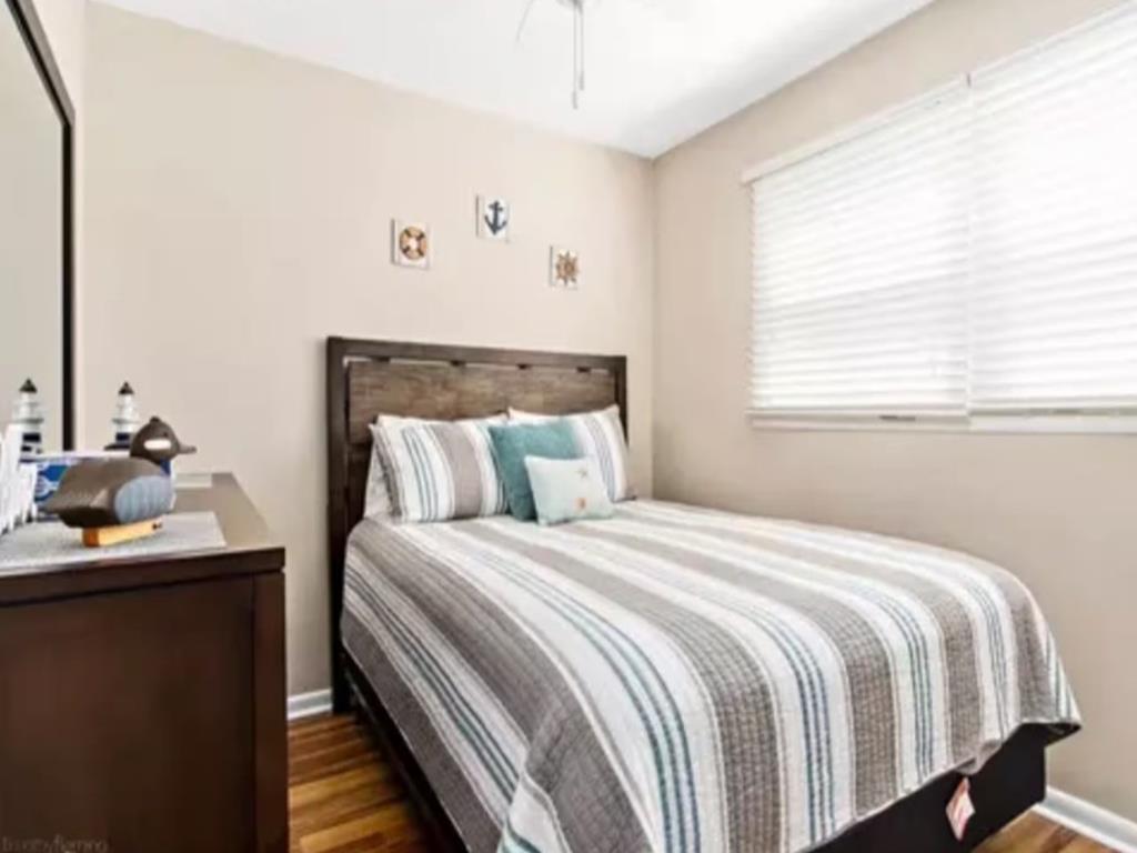 Bay Breeze Cottage | Photo 8