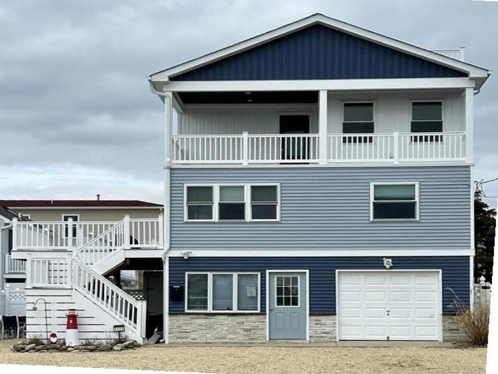 1111 Central Avenue, Ship Bottom