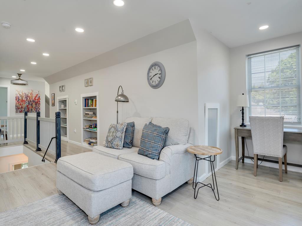 Pet-Friendly POOL Bayside Coastal Cottage | Photo 22