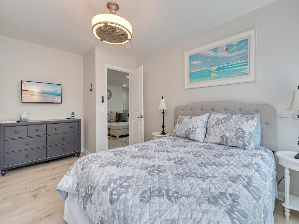 Pet-Friendly POOL Bayside Coastal Cottage | Photo 25