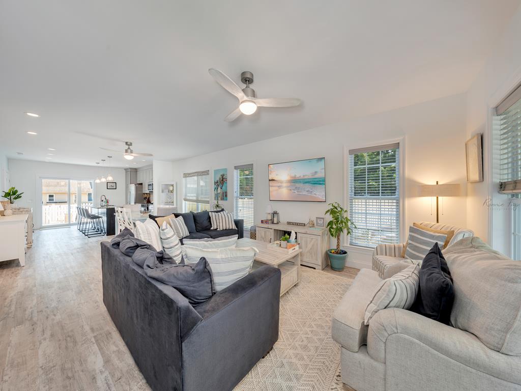 Pet-Friendly POOL Bayside Coastal Cottage | Photo 7