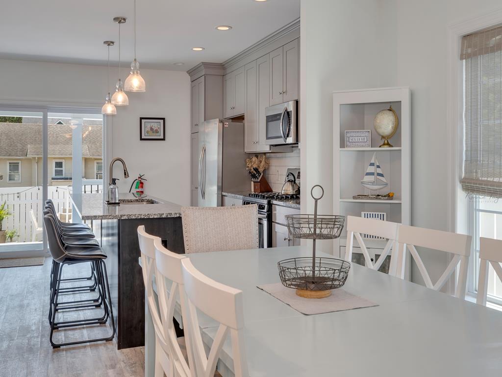 Pet-Friendly POOL Bayside Coastal Cottage | Photo 9