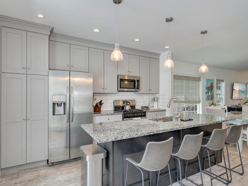 Pet-Friendly POOL Bayside Coastal Cottage | Photo 11