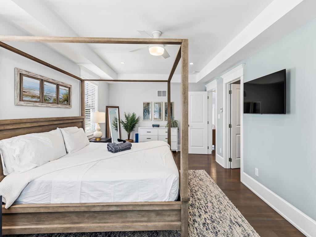 901 Benton Avenue | Photo 13