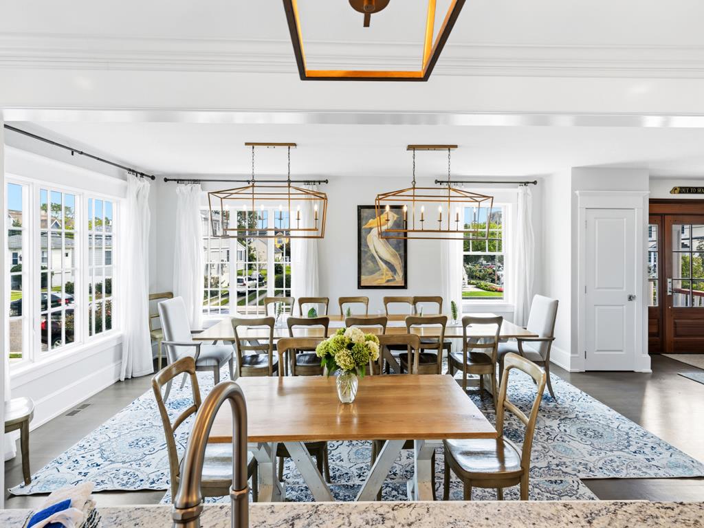 901 Benton Avenue | Photo 16