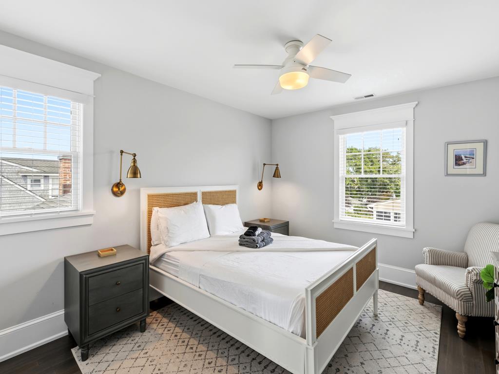 901 Benton Avenue | Photo 20