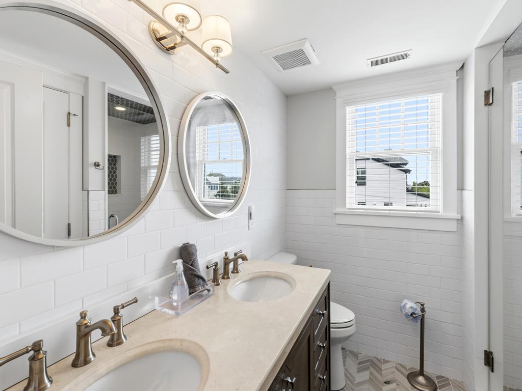 901 Benton Avenue | Photo 22