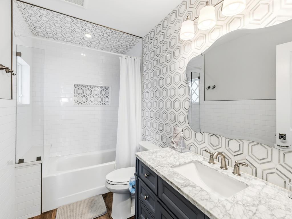 901 Benton Avenue | Photo 24