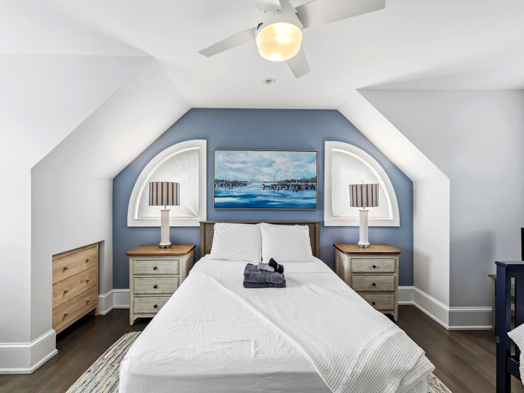 901 Benton Avenue | Photo 25
