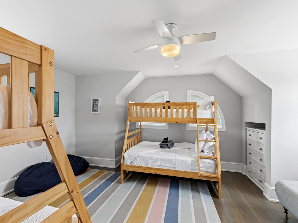 901 Benton Avenue | Photo 27