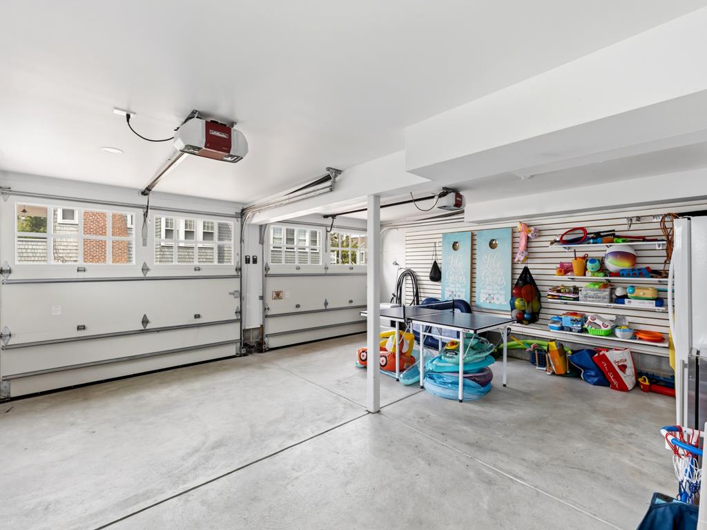 901 Benton Avenue | Photo 29