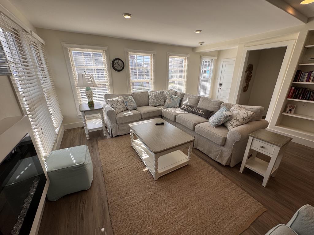 901 Stockton Avenue Unit 2 3