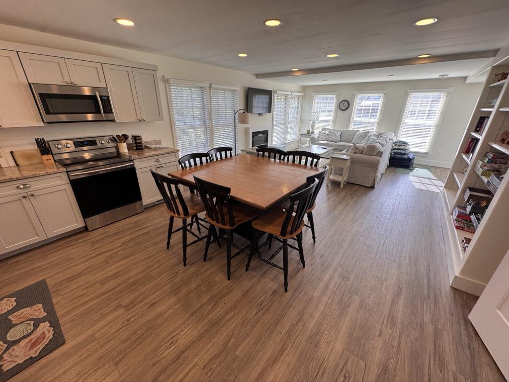 901 Stockton Avenue Unit 2 6