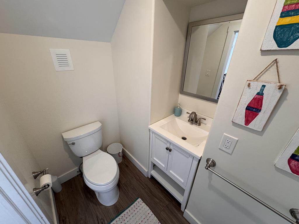 901 Stockton Avenue Unit 2 8
