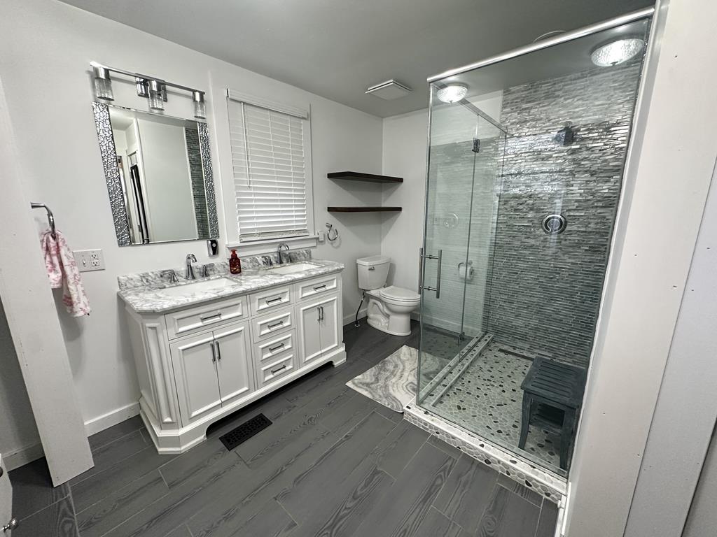 7 Locust Road - Year Round - 2 Bed 2 Bath | Photo 19