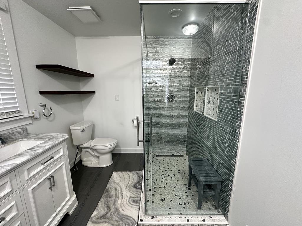 7 Locust Road - Year Round - 2 Bed 2 Bath | Photo 20