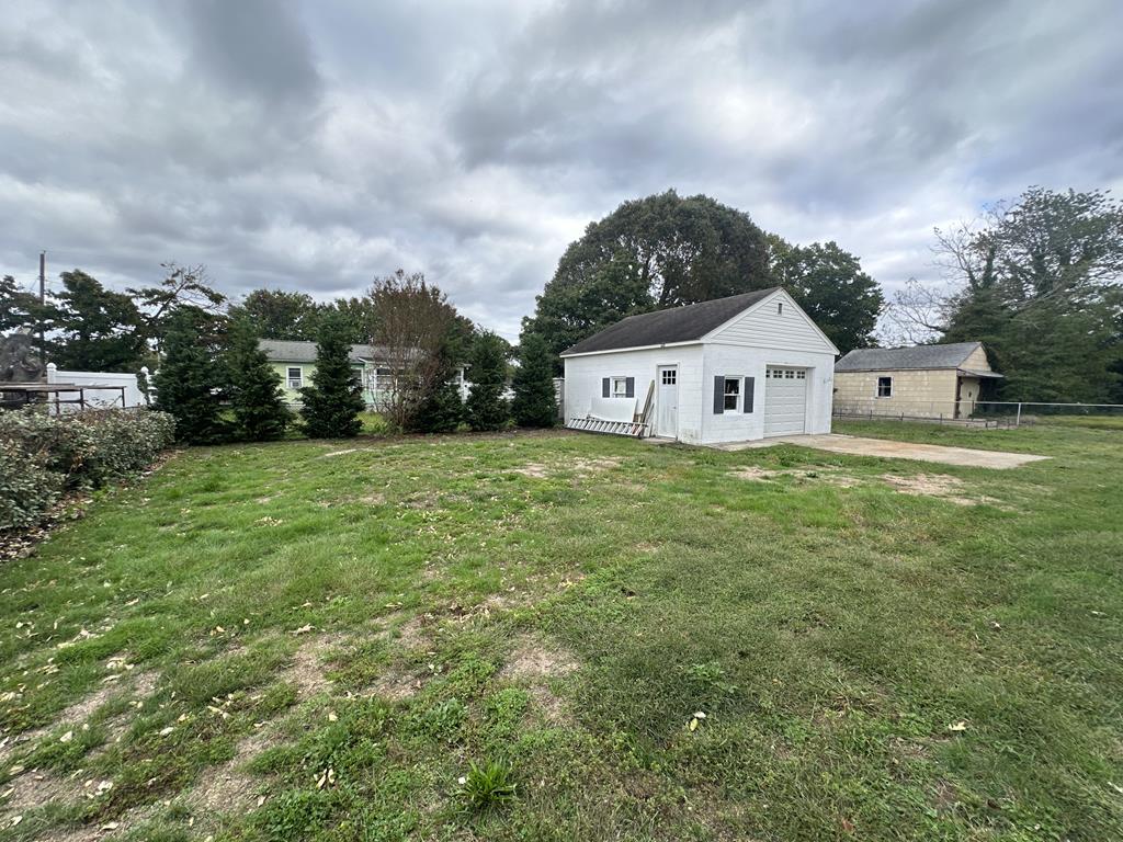 7 Locust Road - Year Round - 2 Bed 2 Bath | Photo 28