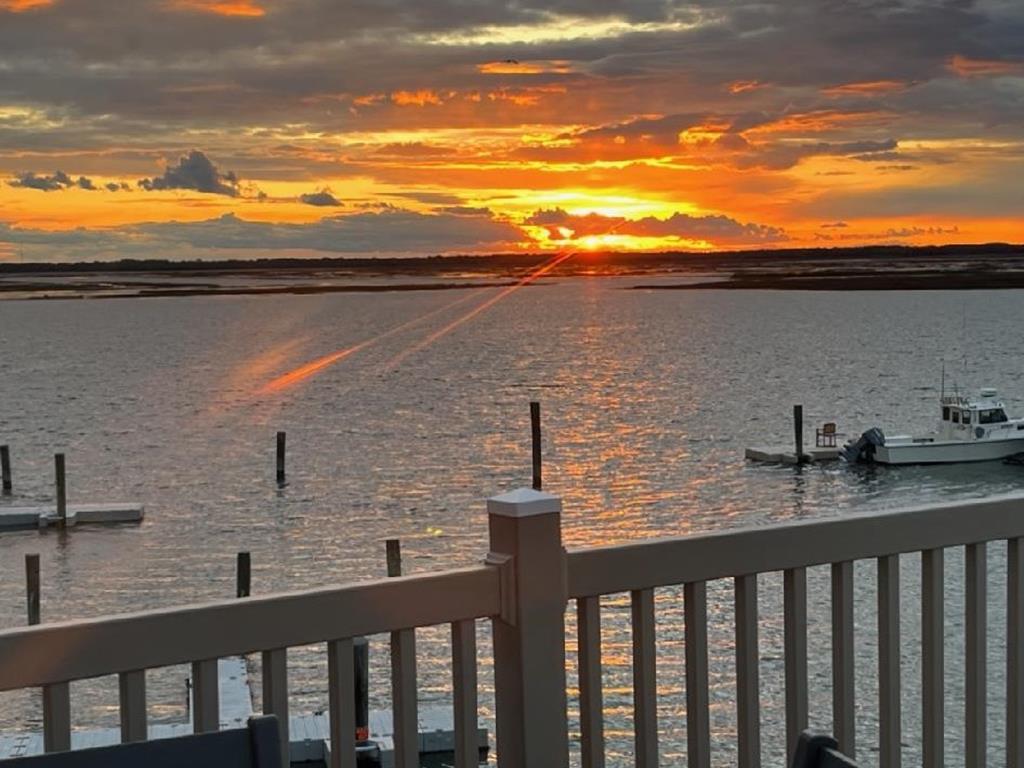 8501 Sounds Avenue, Sea Isle City (Bay Front)